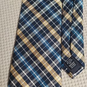 Roundtree & Yorke Blue & Gold Silk Tie